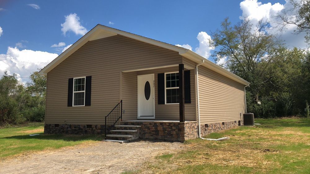 (MOVE IN SPECIAL 50% OFF FIRST MONTH'S RENT) Adorable 3 Bedroom Home in Tullahoma! property image