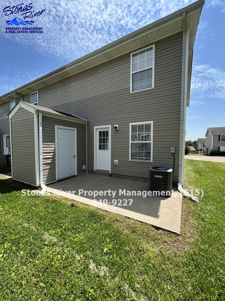 2 Bed, 1.5 Bath Townhome *Near Fort Campbell* property image