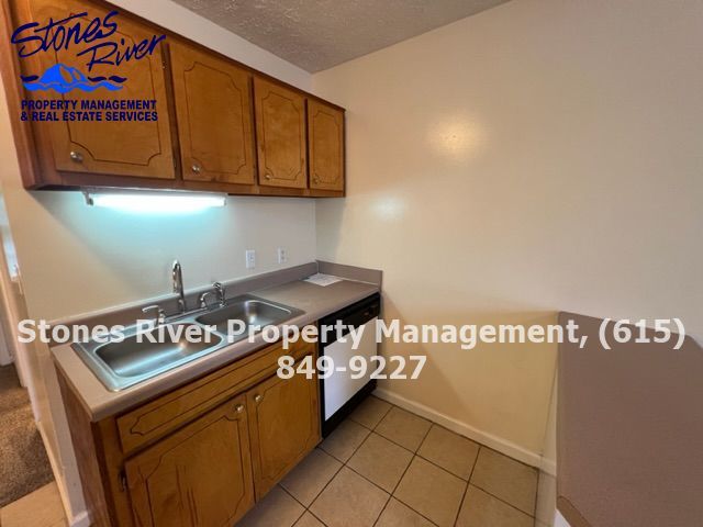 1BR 1BA Apartment *Water Included*. - NO PETS or W/D Connections property image