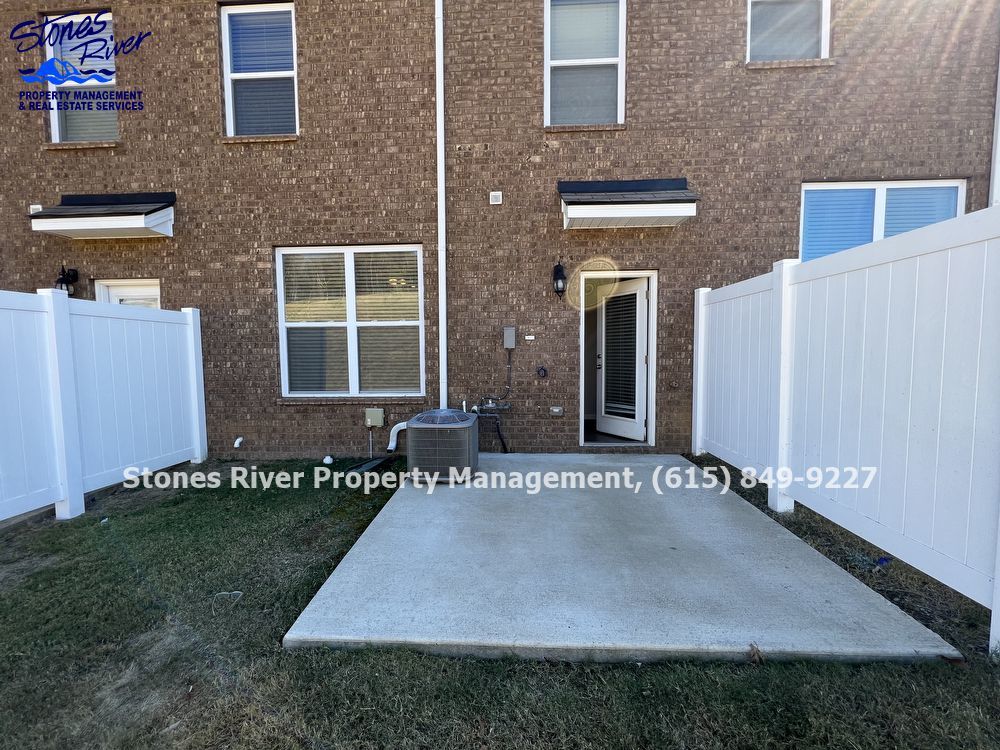 Beautiful 3 Bedroom, 2.5 Bath Townhome in Smyrna property image