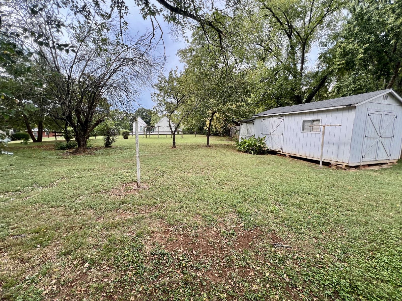 3 Bed 2 Bath Custom Ranch Home in North Murfreesboro *Beautiful Yard* property image