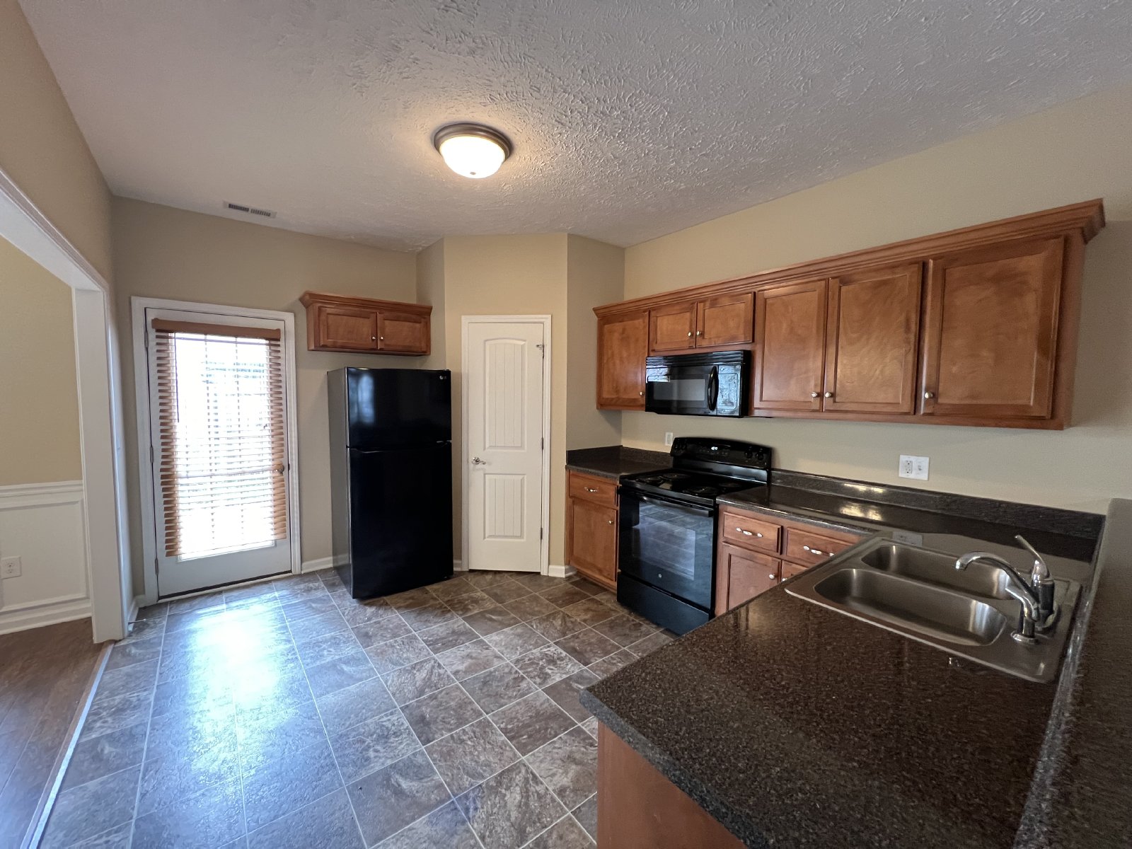 **$500 Off First Month's Rent!**2 bed, 2.5 Bath Townhome in South Murfreesboro property image