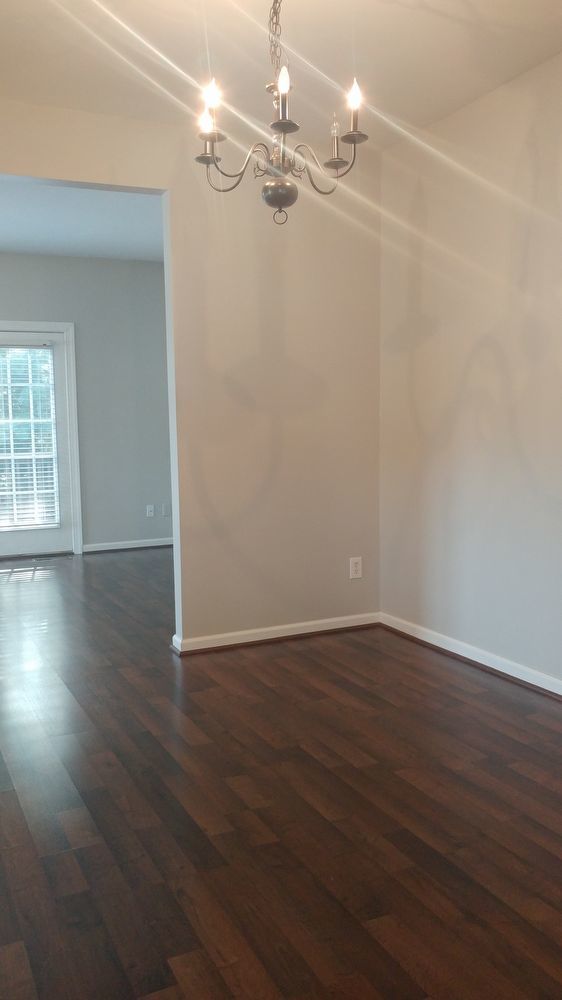 Cool Springs. 3BR Townhouse w/ 1 Car Garage. Washer&Dryer property image